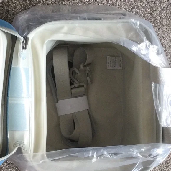 🤖- RTIC Cooler 12 Can [New in Box] - Picture 11 of 11